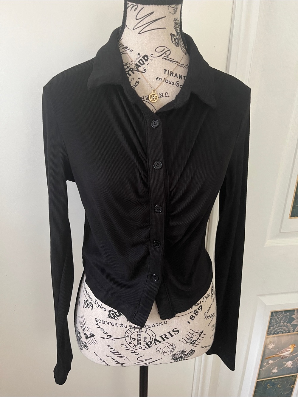 💗Streetwear Society Black Button-Front Ribbed Long Sleeve Shirt